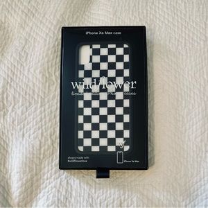 NWT Wildflower iPhone XS MAX case